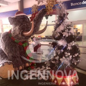 Mamut Navideño Animatrónico